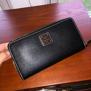 Dooney&Bourke Wallet